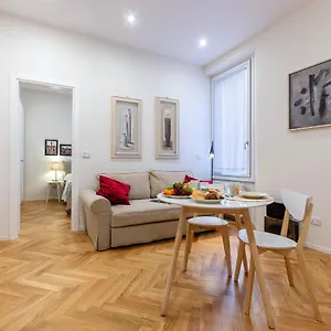 Appartamento Piazza Del Nettuno, Bologna